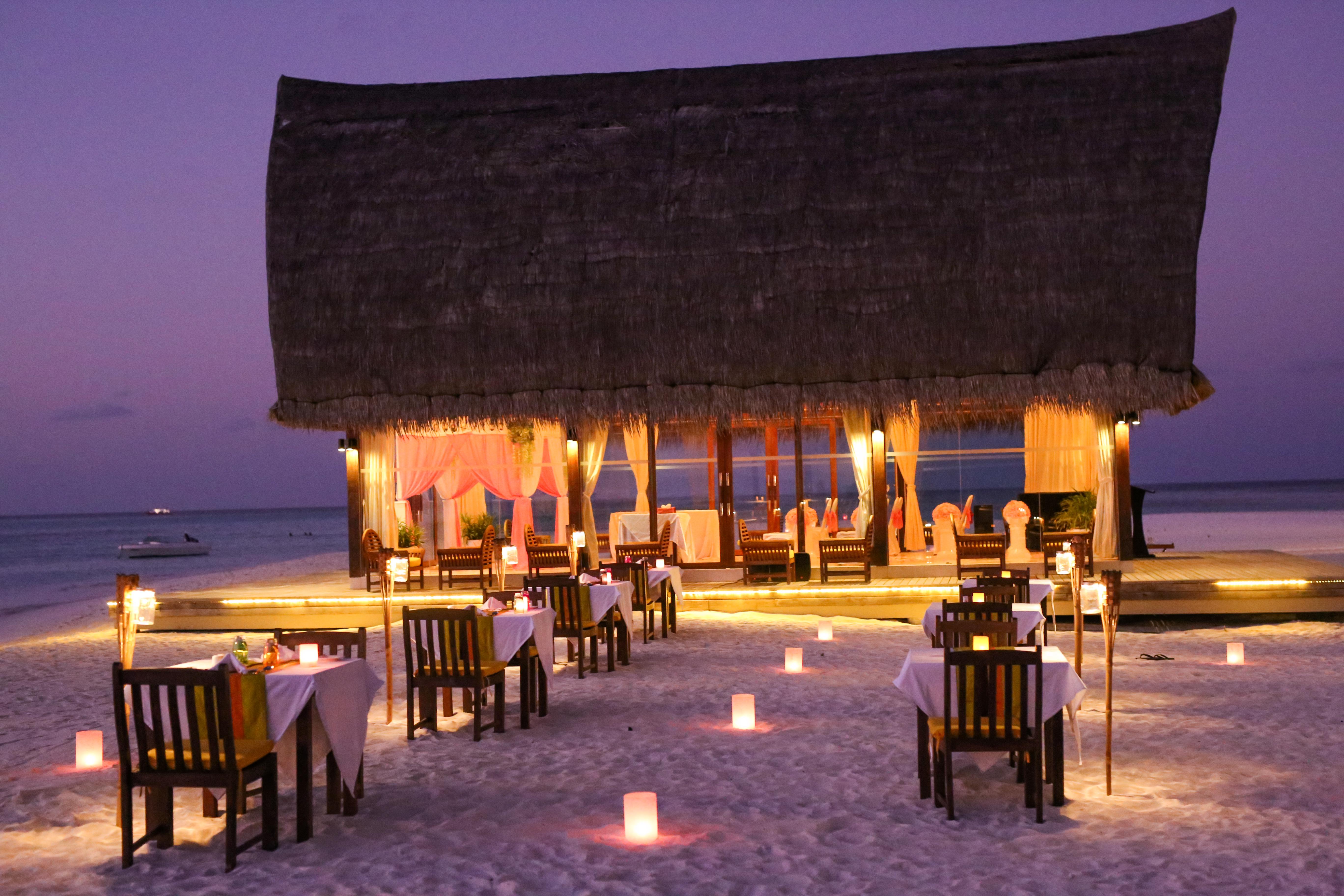 Angsana Velavaru - Book Now & Enjoy 10 - 20 Percent Off Seaplane Flights For Stays In 2025 Meedhoo  Extérieur photo