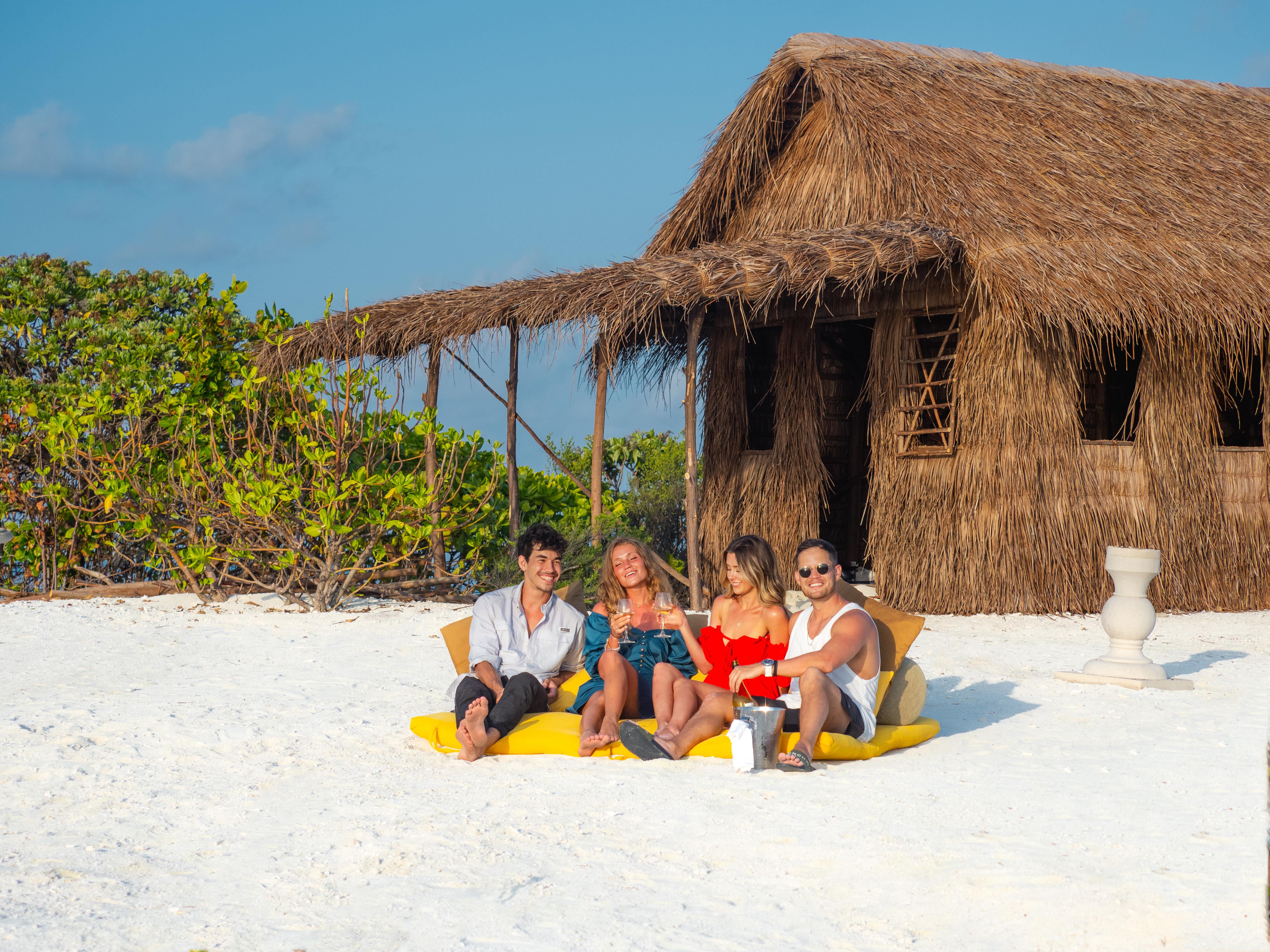 Angsana Velavaru - Book Now & Enjoy 10 - 20 Percent Off Seaplane Flights For Stays In 2025 Meedhoo  Extérieur photo